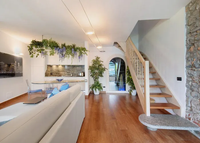 Luxury Lakefront לצנו