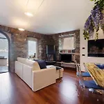 Luxury Lakefront Feriehus