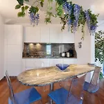 Luxury Lakefront * 레체노