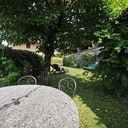 Luxury Lakefront Lezzeno