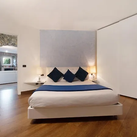 Feriehus Luxury Lakefront